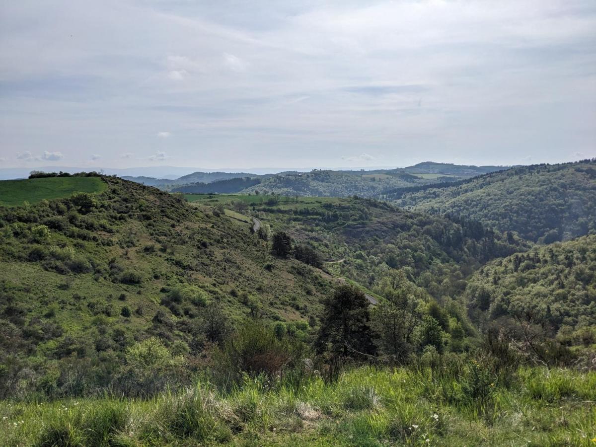 La Grange, Le Hameau Des Volcans - Deconnexion Face A La Vue Saint-Just-pres-Brioude エクステリア 写真